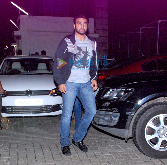 shilpa raj snapped as they rush to watch a movie 4