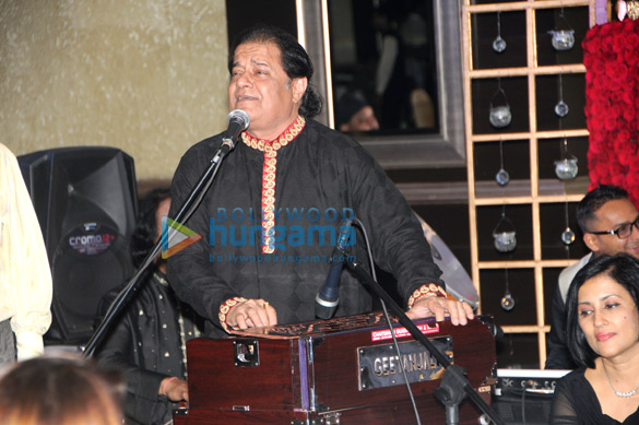anup jalota celebrates his birthday this eid 6