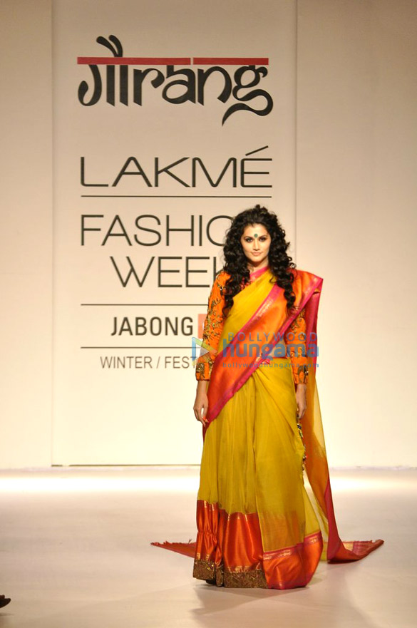 tapsee pannu walks for gaurang shah at lfw 2014 day 4 3
