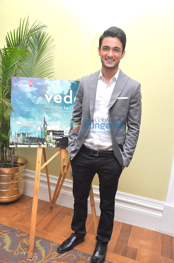 juhi onir at the launch of movie veda 7
