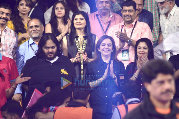 abhishek bachchans team wins pro kabbadi grand finale 9