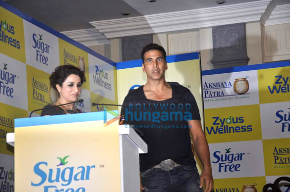 akshay kumar launches sugar frees donate your calories to help nourish children campaign 5
