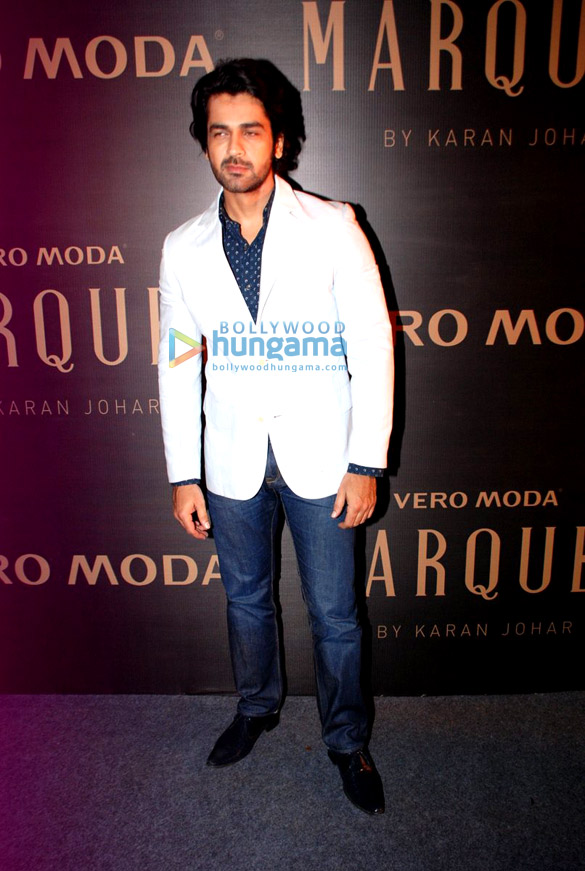 varun dhawan gauri khan neha dhupia and other at vero moda red carpet 15