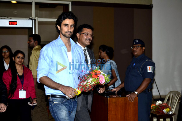 vivek oberoi kunal kapoor grace giving back ngo india event 3