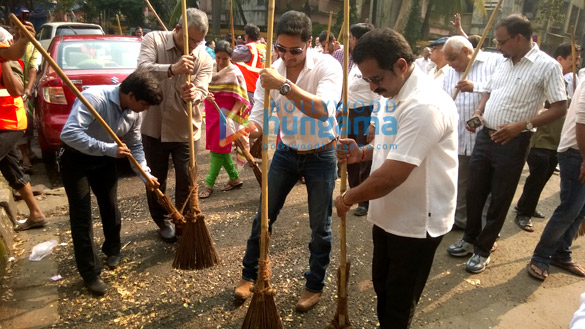 shreyas talpade at the swach bharat abhiyaan 3