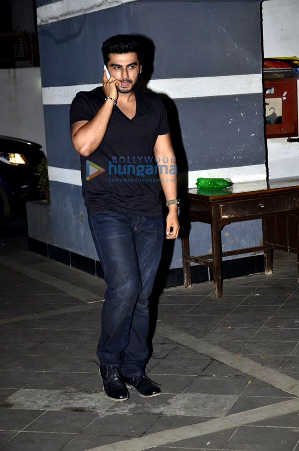 gauri khans birthday bash at sanjay kapoor maheep sandhus house in juhu 5