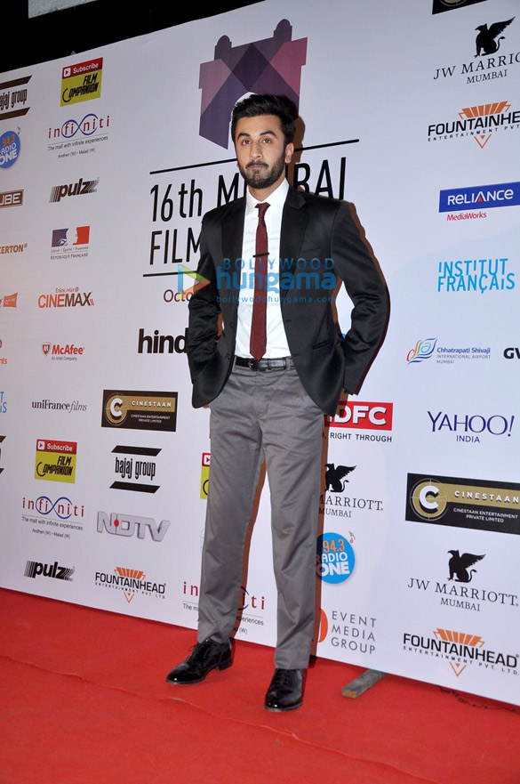 aishwarya rai bachchan ranbir kapoor deepika padukone akshay kumar grace opening ceremony of mami 2014 25