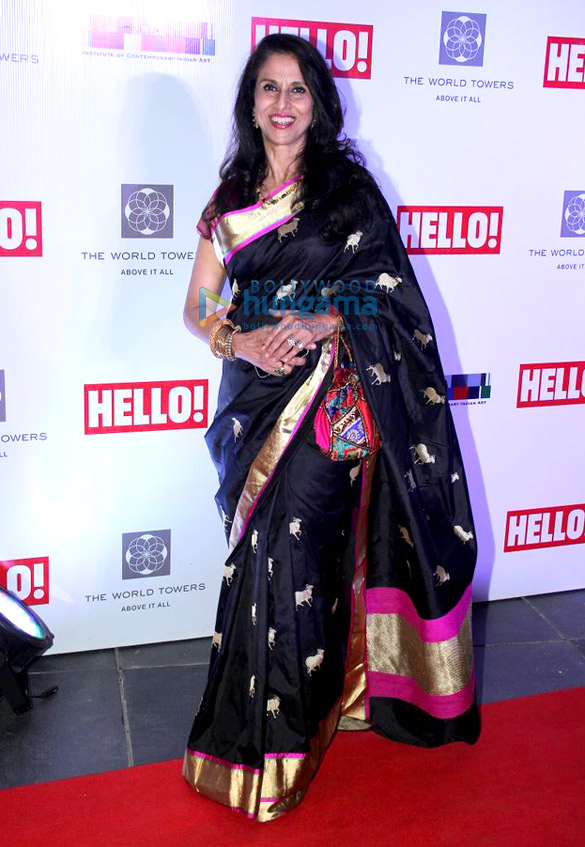 shobhaa de tanisha mukherjee and amyra dastur at hello art soiree red carpet 2