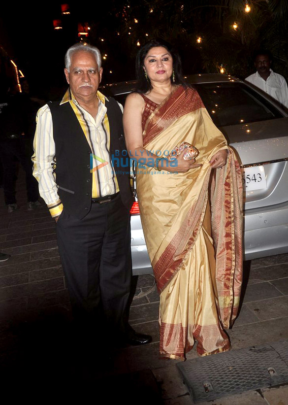 amitabh bachchan and family celebrate diwali in style 22