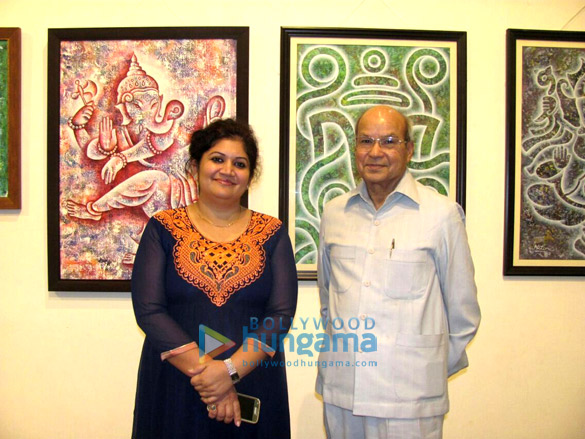 celebs attend dr seema chaudhary nitin chaudharys vibgyor vignettes and vignaharta art show 5