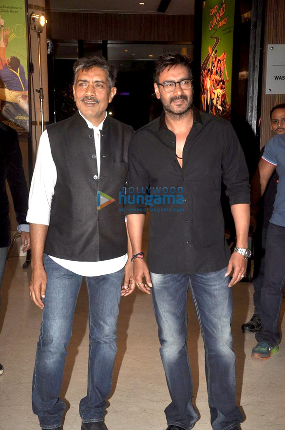 ajay devgn arshad warsi at the launch of prakash jhas new movies 8