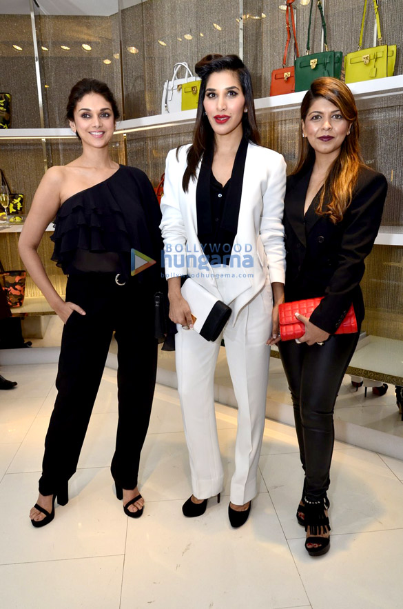 ileana dcruz tamannaah bhatia sophie choudry at michael kors store launch 5