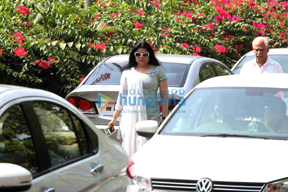 celebs grace ravi chopras funeral 24