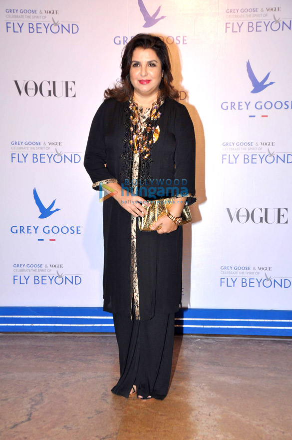 kareena kapoor khan hrithik roshan and others grace grey goose indias fly beyond awards 8