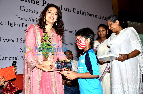 juhi chawla nagesh kukunoor launch portal against child sexual abuse 3