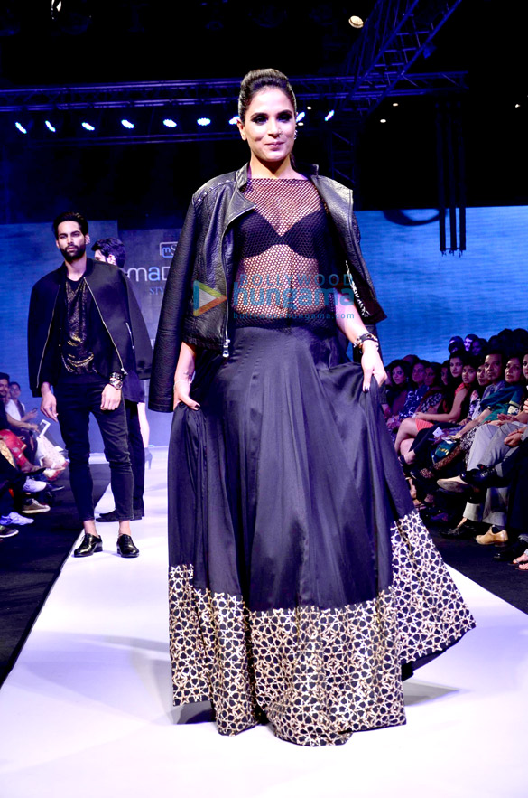 malaika arora khan ileana dcruz richa chadda at the grand finale of madame style week 4