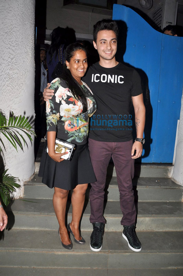 arpita khan aayush sharma snapped at olive 2