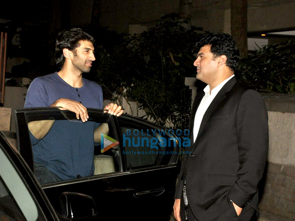 kiran rao aditya roy kapur and siddharth roy kapur snapped at ranbir kapoors house last night 5