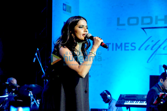 sona mohapatra ram sampat perform at times litfest 4