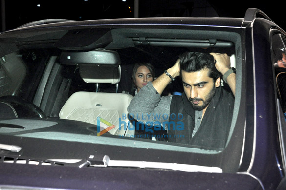 sonakshi sinha arjun kapoor spotted at the airport 5