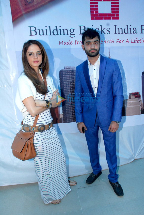 emraan hashmi and others at the launch of sussanne roshans eco friendly bricks 3