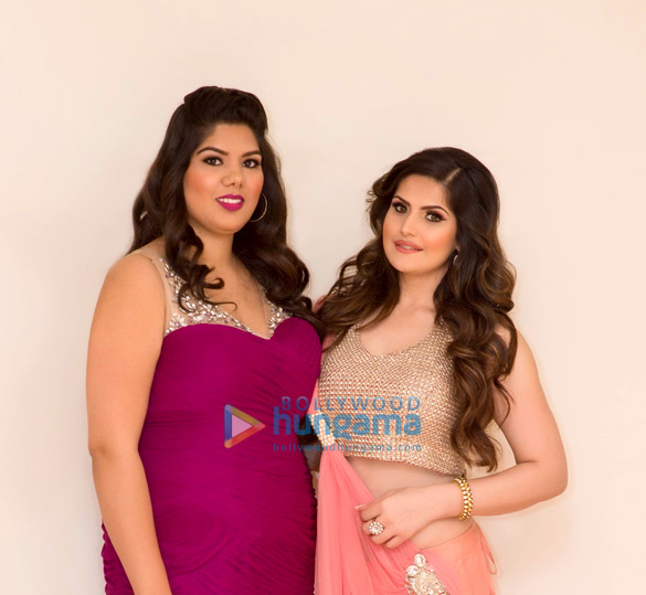 zarine khan graces amita bals design at san francisco christmas gala event 3
