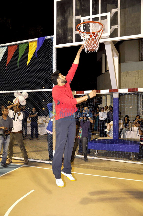 abhishek bachchan launches multi sport court of jamnabai narsee school 10