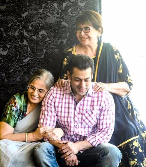 how b town celebs celebrated mothers day 2