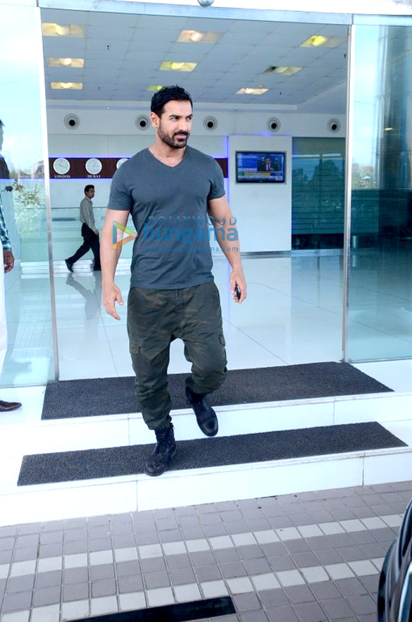 varun dhawan john abraham sajid nadiadwala snapped post dishoom meeting 3