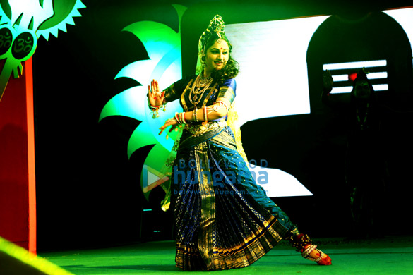 gracy singh performs at the maha kumbh mela in ujjain 8