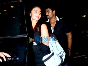 Alia Bhatt leaves for London on holiday