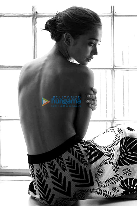 amy jackson 1