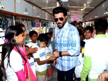 Anil Kapoor graces child labour awareness event