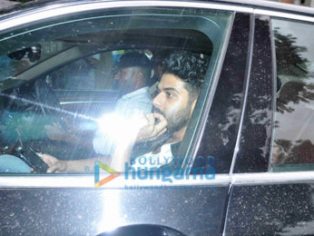 Arjun Kapoor's grand mother's last rites held in Juhu