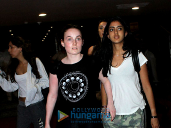 Aryan Khan and Navya Nanda with friends snapped at Mumbai airport