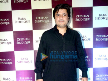 Salman Khan, Shah Rukh Khan, Katrina Kaif & others snapped at Baba Siddique's Iftaar party