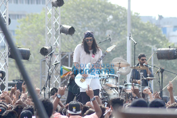 Farhan Akhtar, Arjun Rampal & Purab Kohli shoot a song for Rock On!! 2