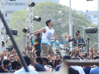 Farhan Akhtar, Arjun Rampal & Purab Kohli shoot a song for Rock On!! 2