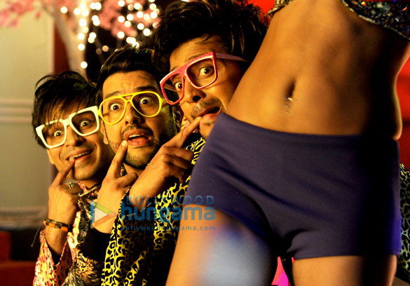 great grand masti 30