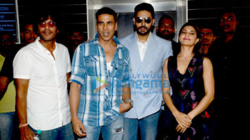 Chunky Pandey, Akshay Kumar, Abhishek Bachchan, Jacqueline Fernandez