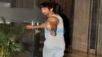 Kriti Sanon, Karan Johar & others at Sushant Singh Rajput’s house warming bash