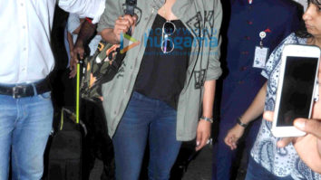 Priyanka Chopra snapped at the Mumbai international airport