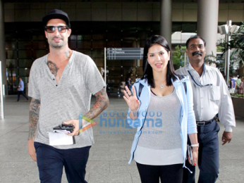 Sunny Leone, John Abraham & others snapped at the airport