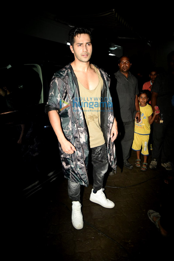 varun snapped at song shoot for dishoom 3