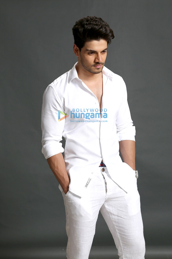 Sooraj Pancholi Photos, Images, HD Wallpapers, Sooraj Pancholi HD ...