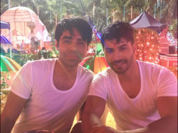 Varun Dhawan snapped with Aparshakti Khurana on the sets of Badrinath Ki Dulhania