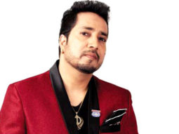 Case filed against Mika Singh for molestation at Versova Police station