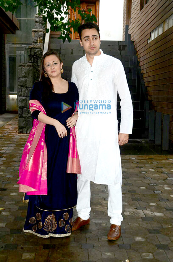 aamir family snapped on occasion of eid 9