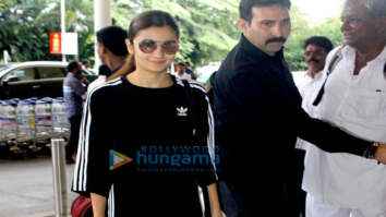 Alia Bhatt leaves to shoot for Jai Jawan at the Indian border