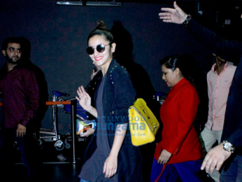 Alia Bhatt, Imtiaz Ali & Bobby Deol snapped at the interntional airport